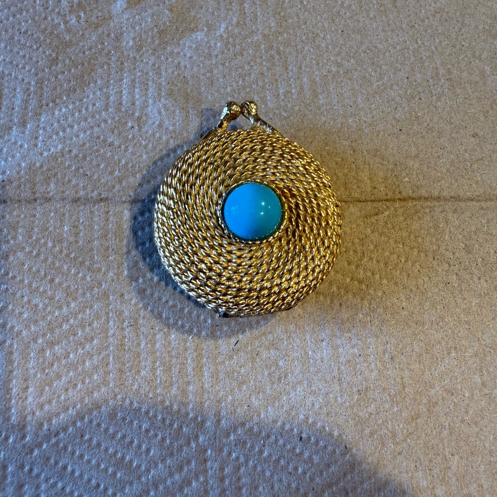 Vintage Estee Lauder Solid Perfume Gold Rope Compact Turquoise Colored Stone